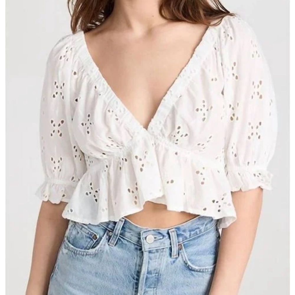 Free People White Eyelet Ruffle Boho Summer Blouse Y2K Size Small